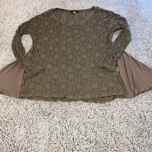 SURREALIST 1x Mixed media Festival top